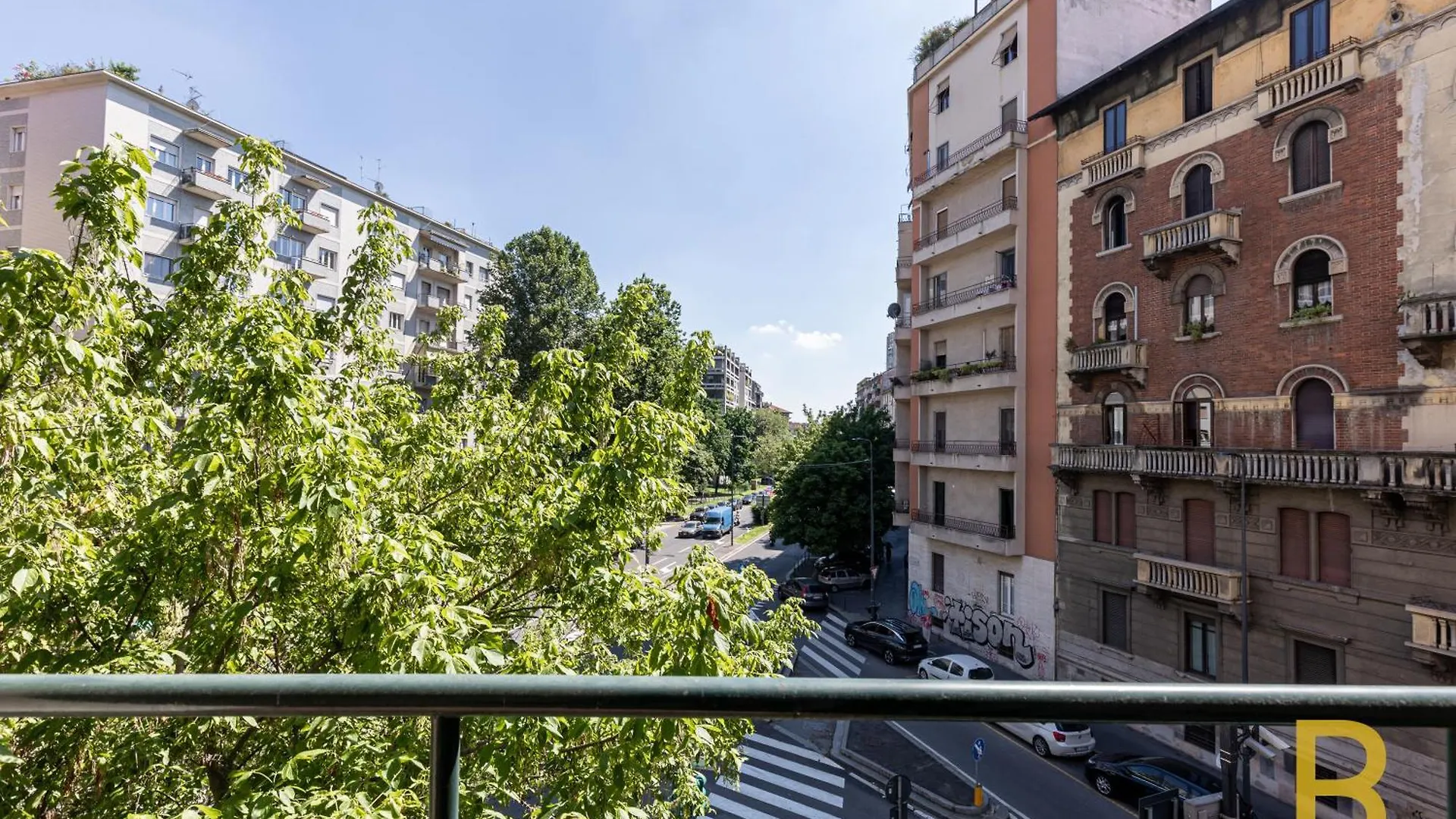 Beplace Apartments In Porta Romana Milán