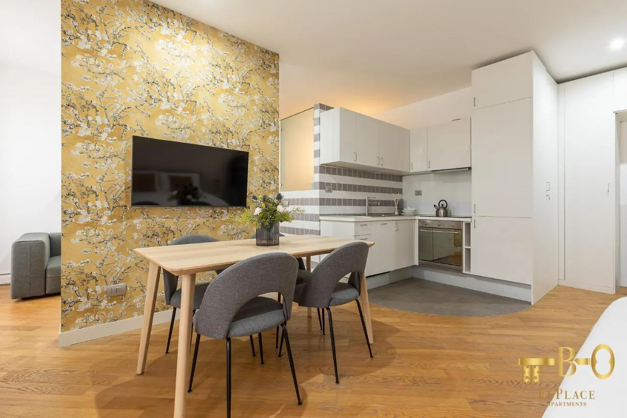 Beplace Apartments In Porta Romana Milaan