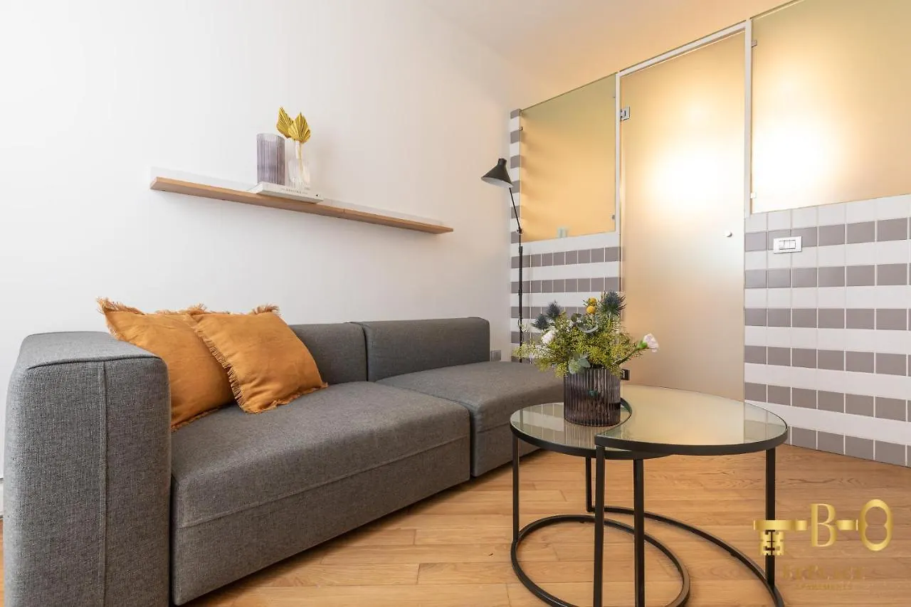 Beplace Apartments In Porta Romana Milaan